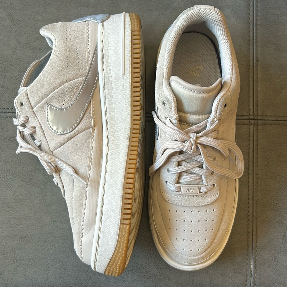 Light gray colored Classic Air Force 1s